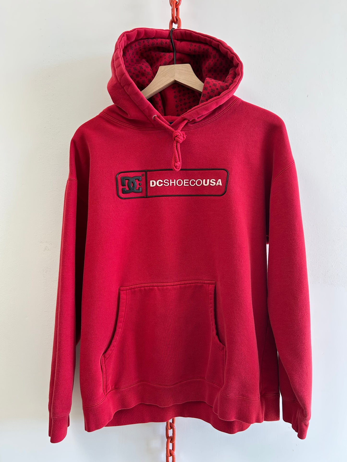 2000s DC Shoes hoodie (L)