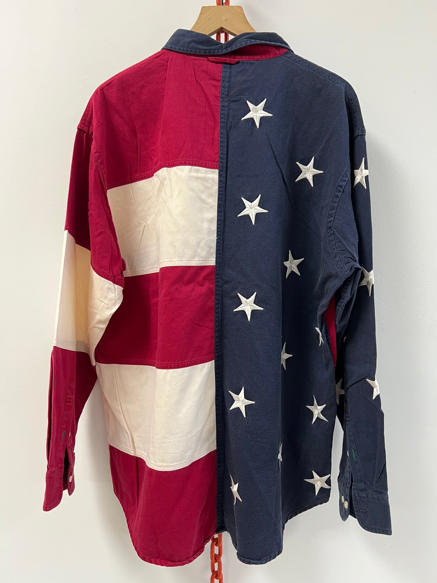 Tommy Hilfiger big flag button up shirt (XL)